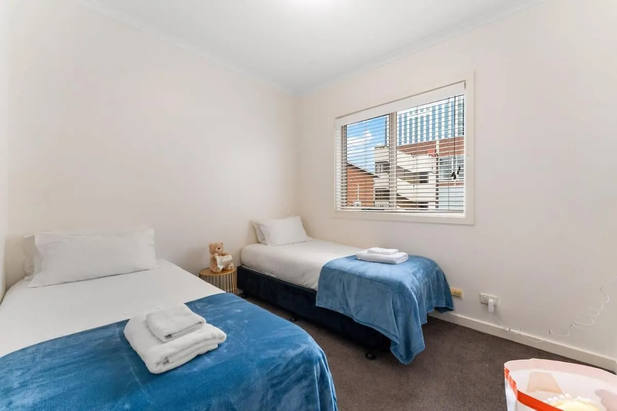 Lego-Aerospace Free Parking Cbd Chinatown Adelaide Casa vacanze
